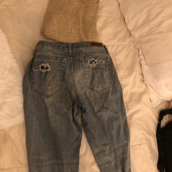 ripped boyfriend jeans - Picture 4 of 4